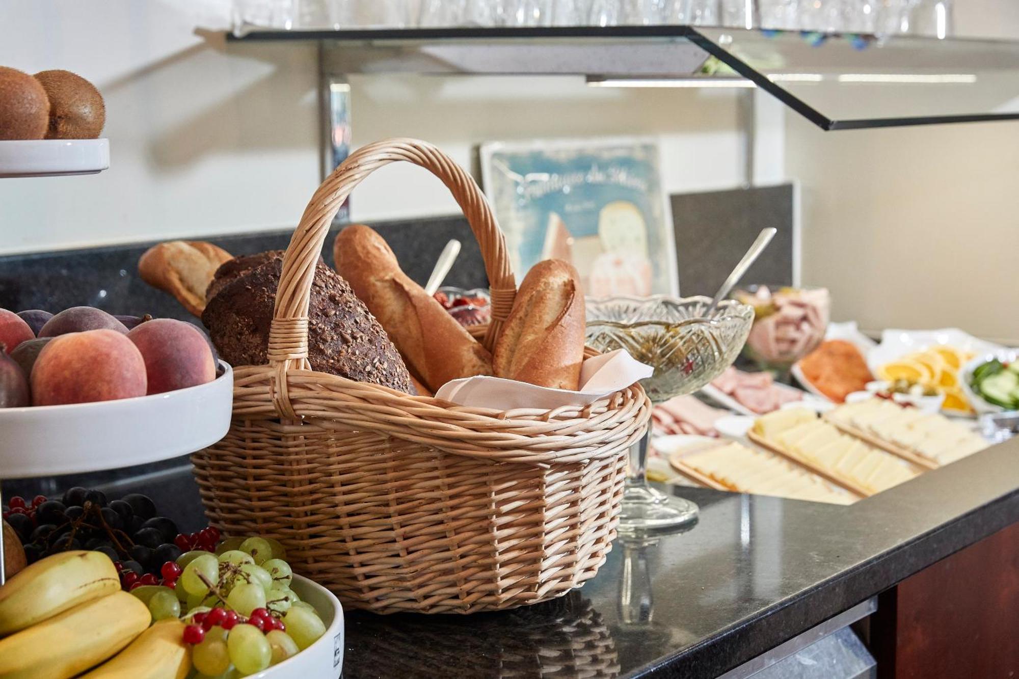 Parkhotel Schwert Weesen Luaran gambar
